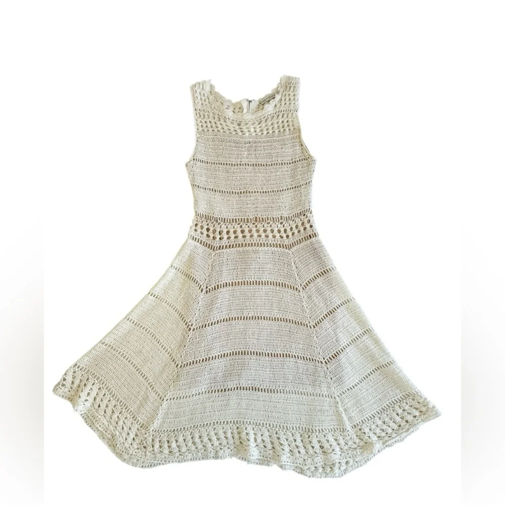 Alice + Olivia Noella Crochet Lace Dress S Ivory Cream Fit-and-Flare Above Knee - Picture 10 of 12